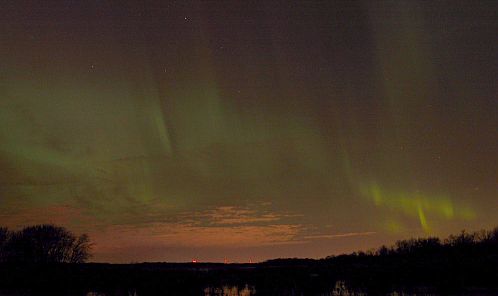 Northern Lights over Holiday Beach NOV 7, 2004